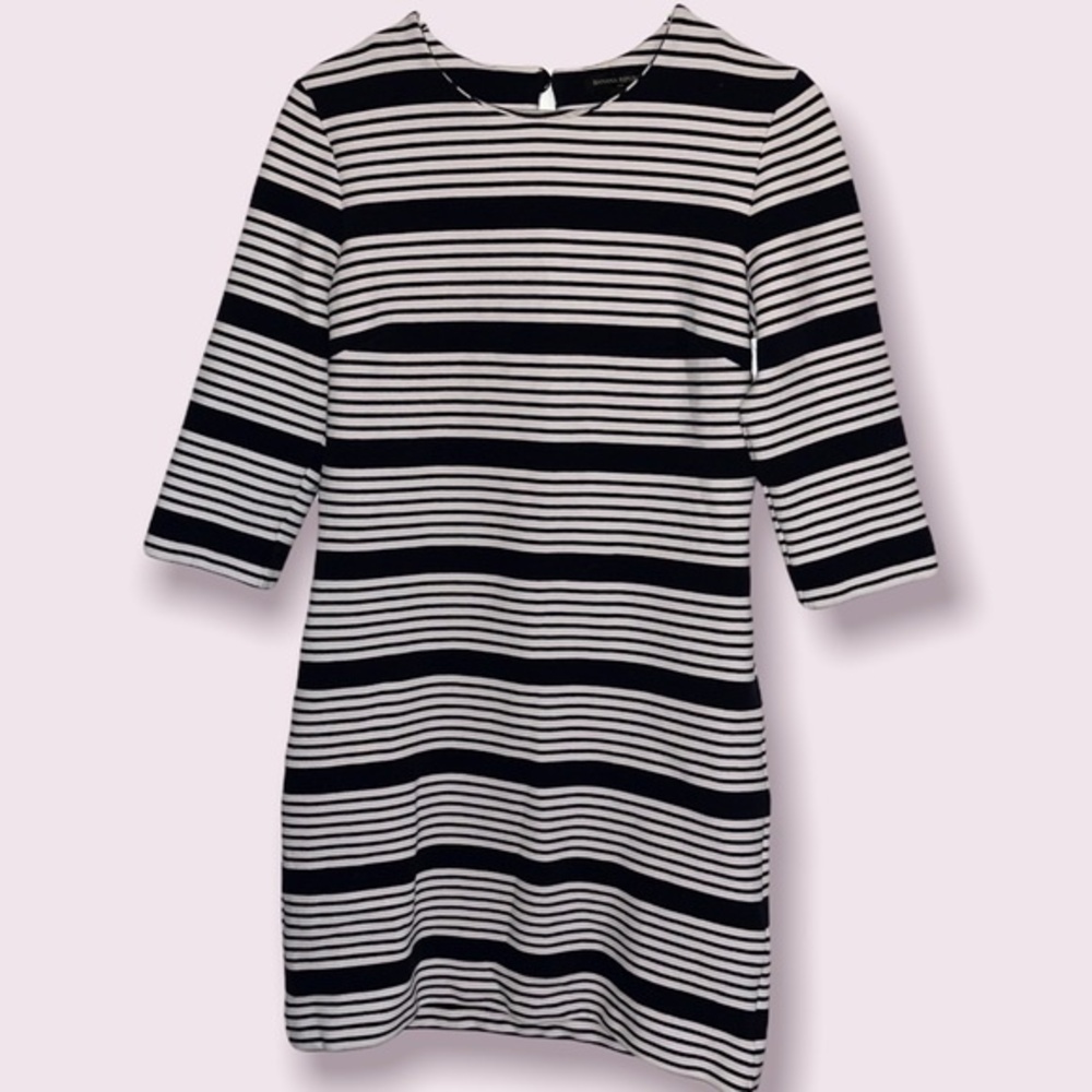 🌟Banana Republic 🌟 Black and White Striped Tunic Dress. 3/4 Sleeves.